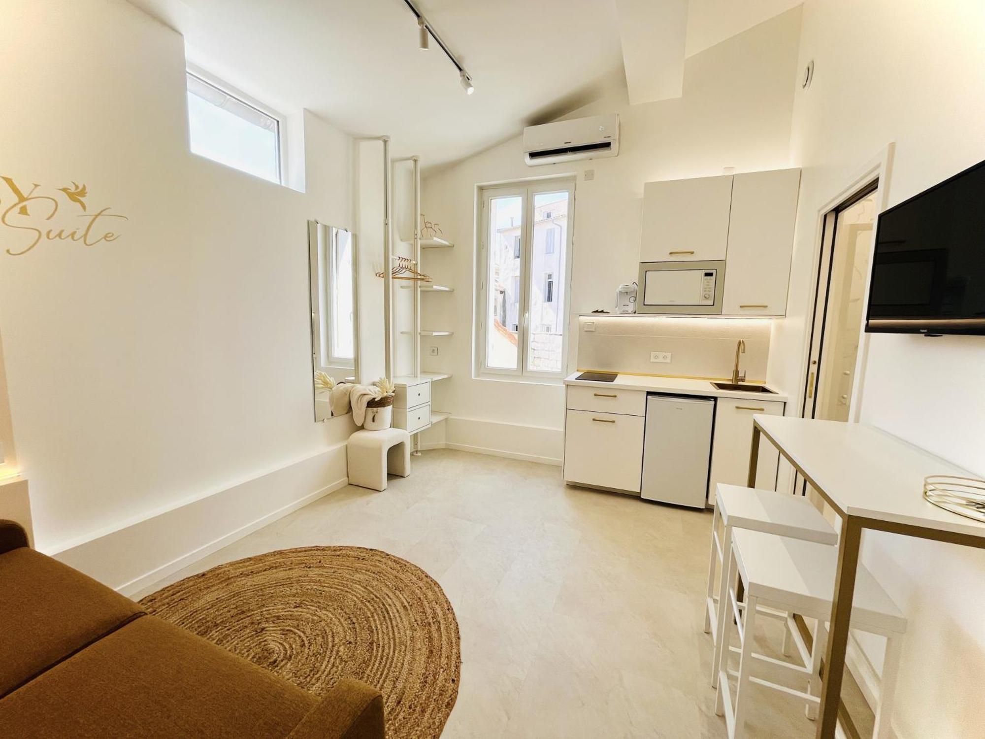 Cosy Suite - Elegance & Calme En Hyper-Centre Montpellier Exterior photo